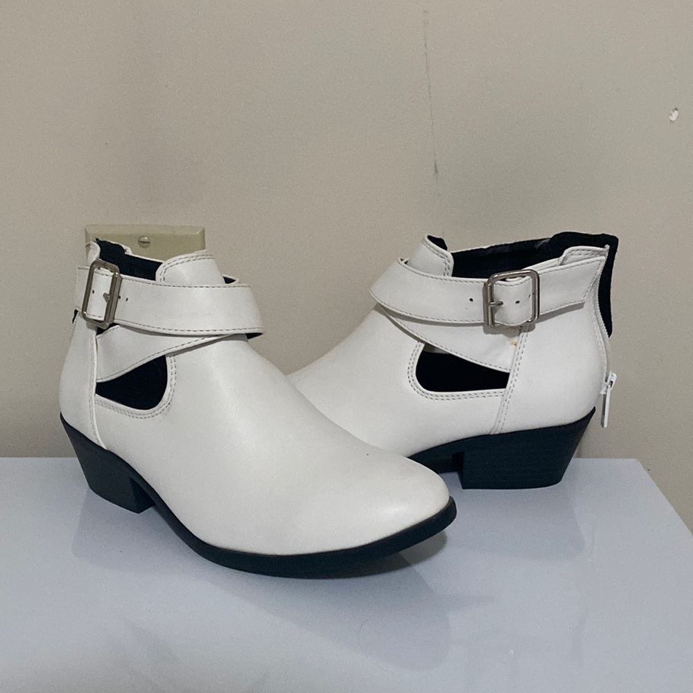 White booties